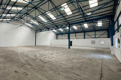 Warehouse to rent, Droiwich Rd Rushock WR9 0NR
