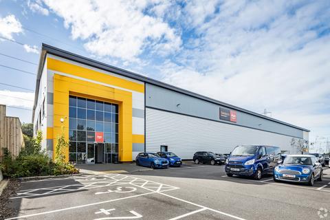 Warehouse to rent, Craven Dr Preston PR5 6BZ