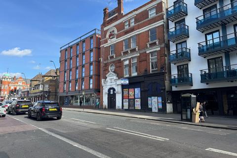 Pub to rent, 34 Kilburn High St London NW6 5UA