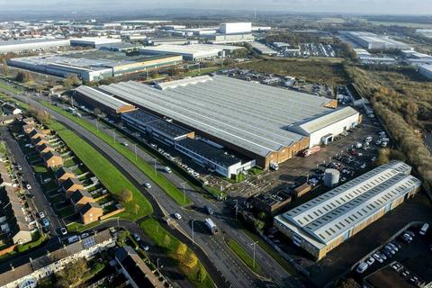 Distribution warehouse to rent, Moorgate Rd Liverpool L33 7XW