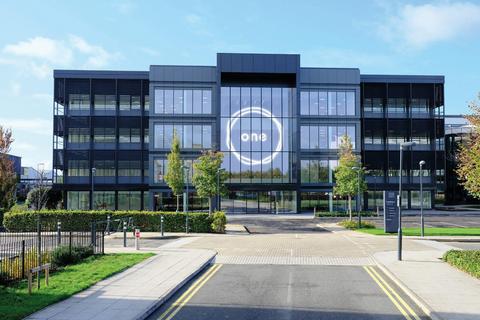 Office to rent, Millington Rd Hayes UB3 4AZ