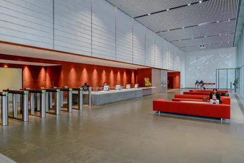 Office to rent, 2 Leman St London E1 8FA
