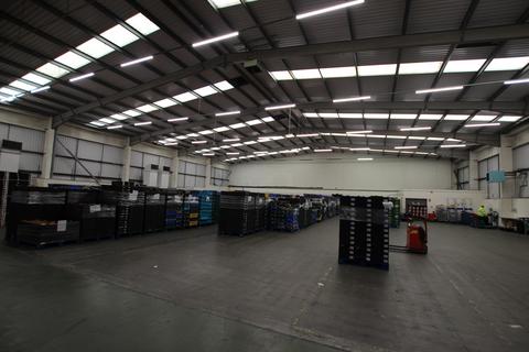 Warehouse to rent, Aston Way Middlewich CW10 0HS