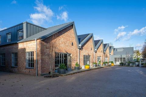 Office to rent, 159 Mortlake Rd Richmond TW9 4AW