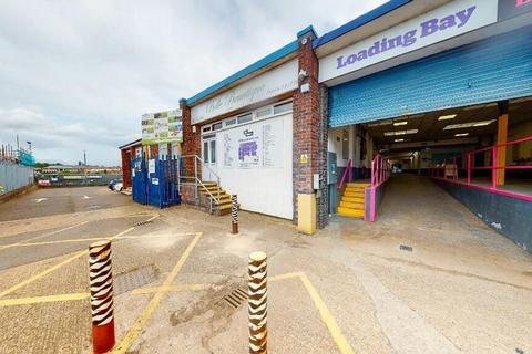 Warehouse to rent, Heathfield Way Northampton NN5 7QP