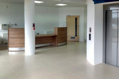Office to rent, Van Rd Caerphilly CF83 3GS