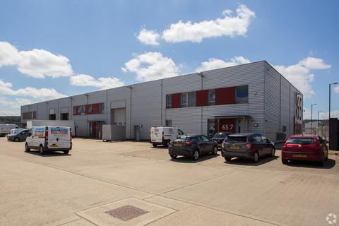 Warehouse to rent, 65.5-65.7 White Hart Ave London SE28 0GU