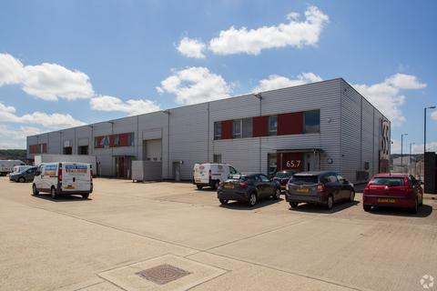 Warehouse to rent, 65.5-65.7 White Hart Ave London SE28 0GU