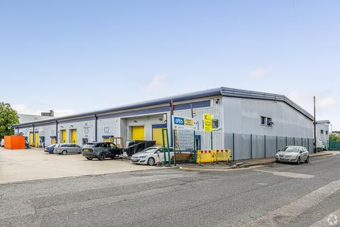 Warehouse to rent, Crabtree Manorway N Belvedere DA17 6AZ
