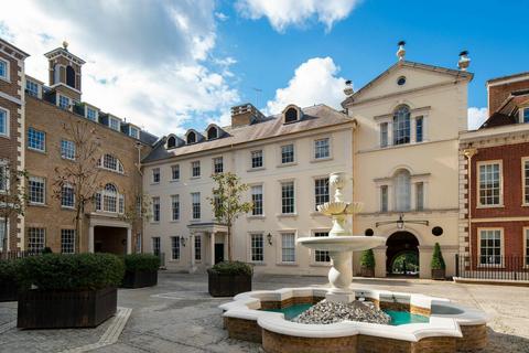 Office to rent, 4 Heron Sq Richmond TW9 1EW