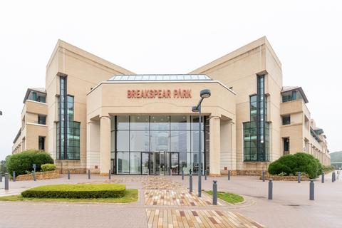 Office to rent, Breakspear Way Hemel Hempstead HP2 4TZ