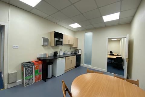 Office to rent, 34-36 Rose St Edinburgh EH2 3DT
