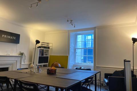 Office to rent, 6 Hill St Edinburgh EH2 3JZ