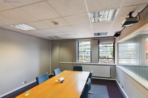 Office to rent, 119 High St Croydon CR0 1QG