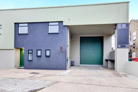 Distribution warehouse to rent, Ferrier St London SW18 1SN
