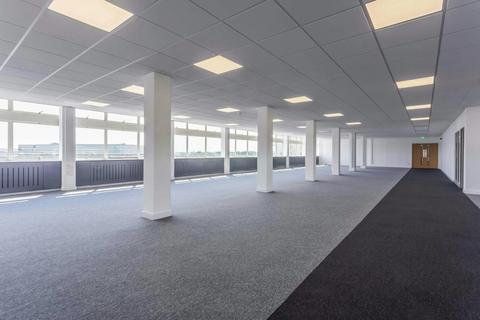 Office to rent, Regent Ctr Gosforth NE3 3LZ