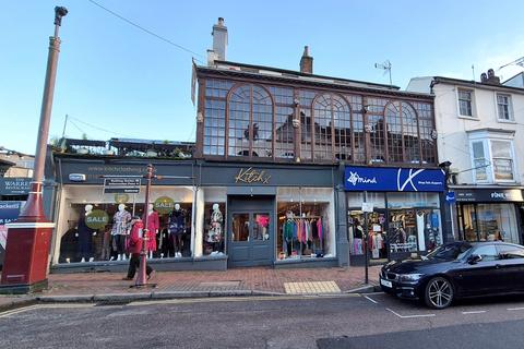 Retail property (high street) to rent, 1-5A High St Tunbridge Wells TN1 1UL