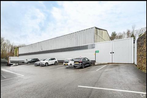 Warehouse to rent, Hulme St Bolton BL1 2SX