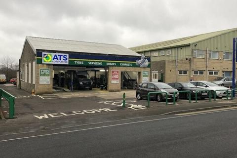 Garage for sale, 2 Cocklebury Rd Chippenham SN15 3NT