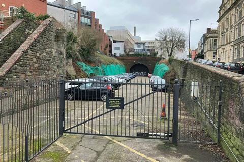 Mixed use to rent, Lower Guinea St Bristol BS1 6TJ
