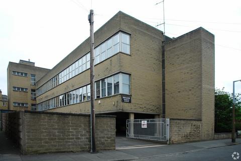 Office to rent, 44-60 Richardshaw Ln Pudsey LS28 7UR