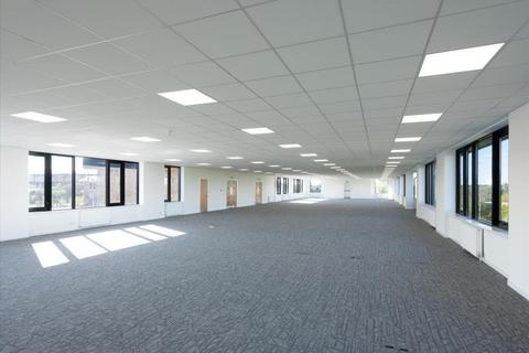 Office to rent, Greenside St Newhouse ML1 5FL