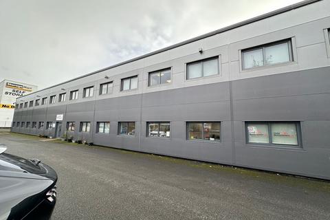 Warehouse to rent, Units A & C Knaves Beech Way, Loudwater Way High Wycombe HP10 9QY