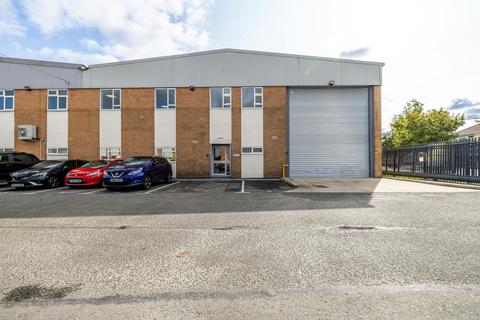 Warehouse to rent, Bilton Rd Greenford UB6 7DZ
