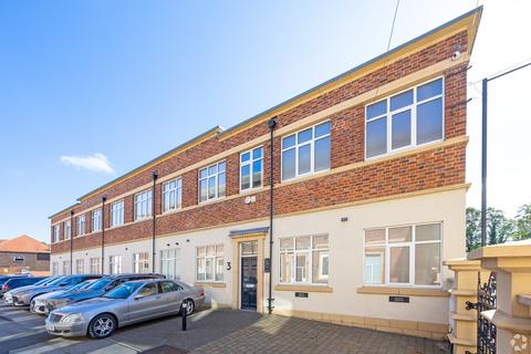 Office to rent, South Parade Doncaster DN1 2DJ