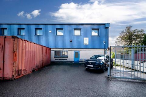 Warehouse to rent, 41 Butchers Rd London E16 1PW