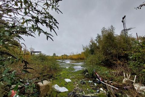 Land to rent, North Drive Rotherham S60 1QF