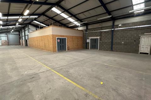 Showroom to rent, Viaduct Estate Rd Carlisle CA3 8TX