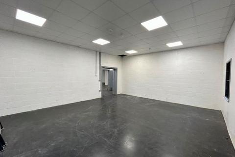 Office to rent, Camp Rd Upper Heyford OX25 5HA