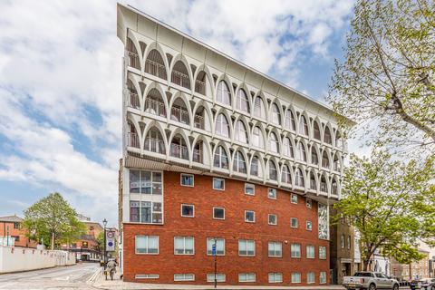 Office to rent, 62-64 Farringdon Rd London EC1R 3GB