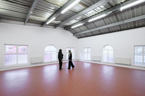 Industrial unit to rent, 108 Vale Rd London N4 1TD