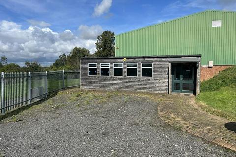 Land to rent, High St Leighton Buzzard LU7 0HR
