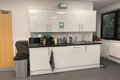 Office to rent, Asheridge Rd Chesham HP5 2PY