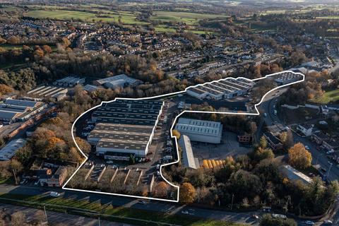 Warehouse to rent, Shenstone Trading Estate Halesowen B63