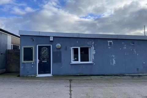 Industrial unit to rent, Rawcliffe Rd Preston PR3 0UH