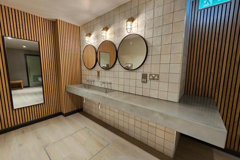 Office to rent, Wapping Wharf Bristol BS1 6UZ