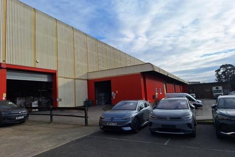Warehouse to rent, Frankland Rd Swindon SN5 8YZ