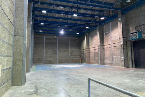 Warehouse to rent, Sunset Business Park, Manchester Rd Bolton BL4 8RL