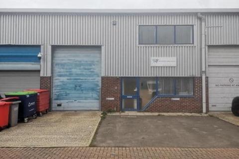 Factory to rent, Bridge Rd Welwyn Garden City AL7 1JG