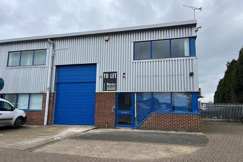 Factory to rent, Bridge Rd Welwyn Garden City AL7 1JG