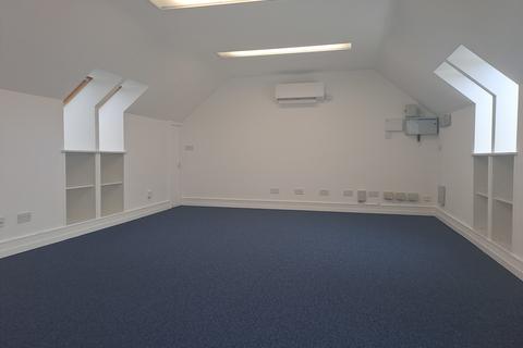 Office to rent, 19-25 Salisbury Sq Hatfield AL9 5BT