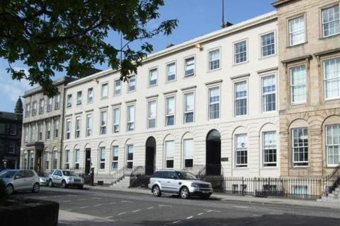 Office to rent, 24 Blythswood Sq Glasgow G2 4BG