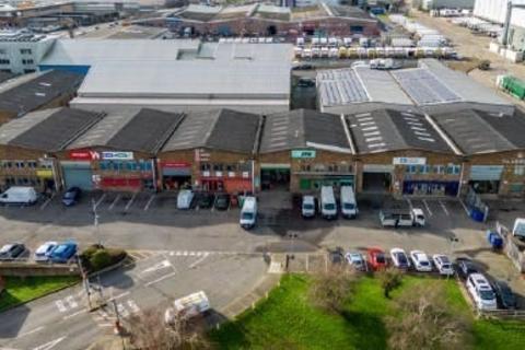 Warehouse to rent, Anchor And Hope Ln London SE7 7SN