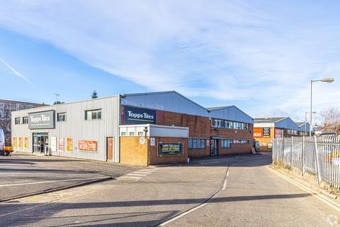 Warehouse to rent, 378 High Rd London NW10 2DY