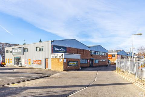 Warehouse to rent, 378 High Rd London NW10 2DY