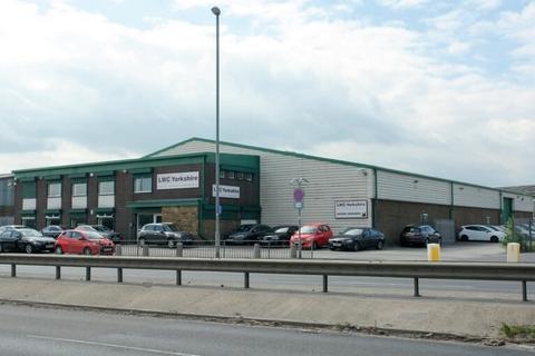 Warehouse to rent, 11 Pontefract Ln Leeds LS9 0RR